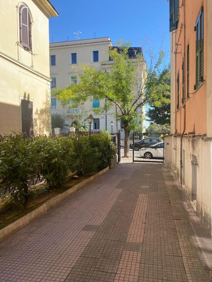 Guest House Mamy Rom Exterior foto