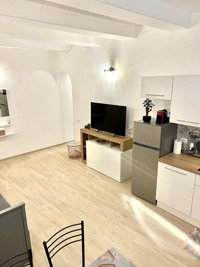 Guest House Mamy Rom Exterior foto
